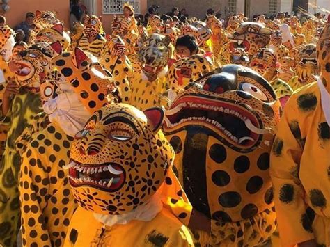  La danza de los jaguares! Una exploración pictórica del poder animal y la espiritualidad precolombina