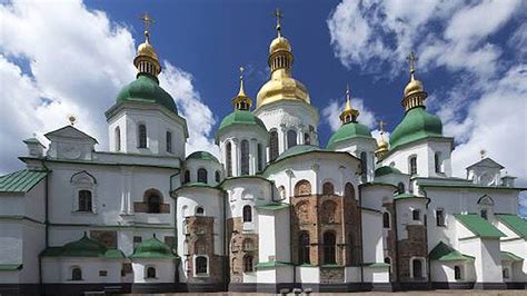  La Puerta de la Catedral de Kiev ¿Un Tesoro Arquitrectónico Eslavo?